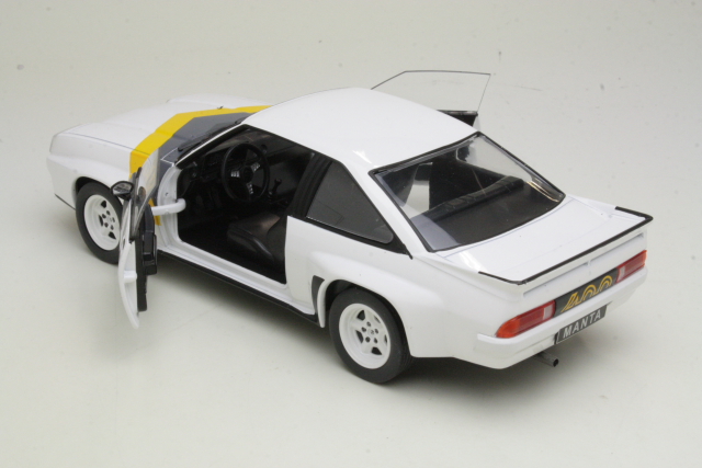 Opel Manta B 400 1981, valkoinen