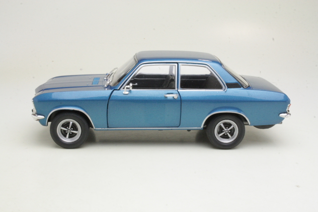 Opel Ascona A 1.9 SR 1970, sininen - Sulje napsauttamalla kuva