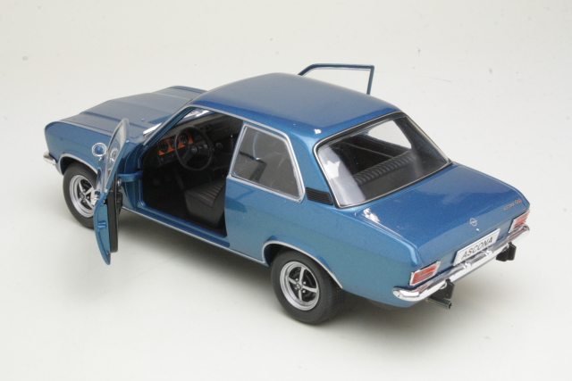 Opel Ascona A 1.9 SR 1970, sininen - Sulje napsauttamalla kuva