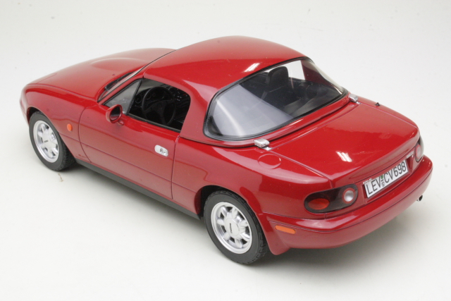 Mazda MX-5 Spider 1989, punainen - Sulje napsauttamalla kuva