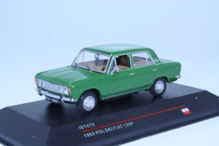 Polski Fiat 125P 1969, green