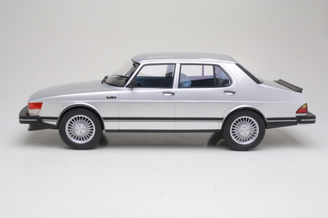 Saab 900 Turbo 1980, hopea