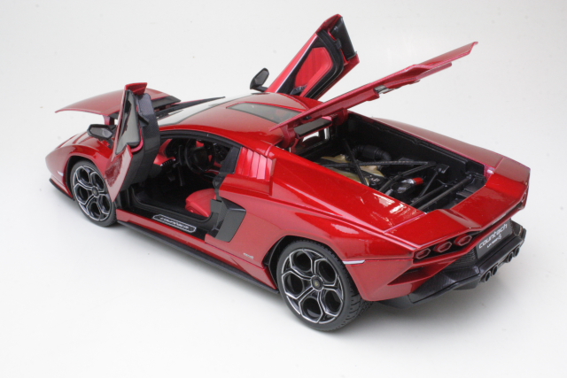 Lamborghini Countach LP800-4 2021, punainen - Sulje napsauttamalla kuva