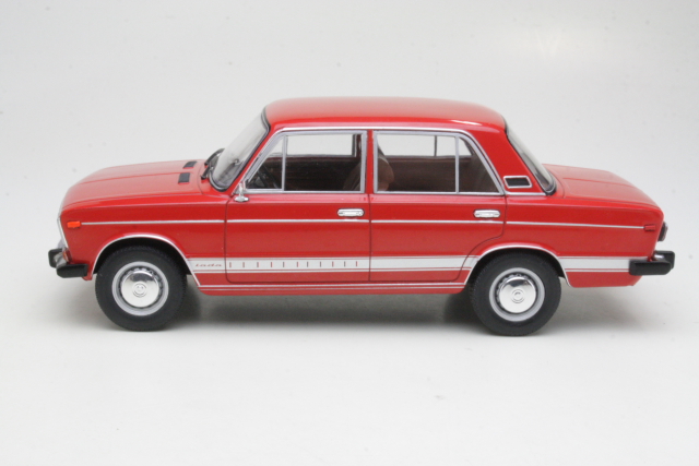 Lada 1600 1976, red
