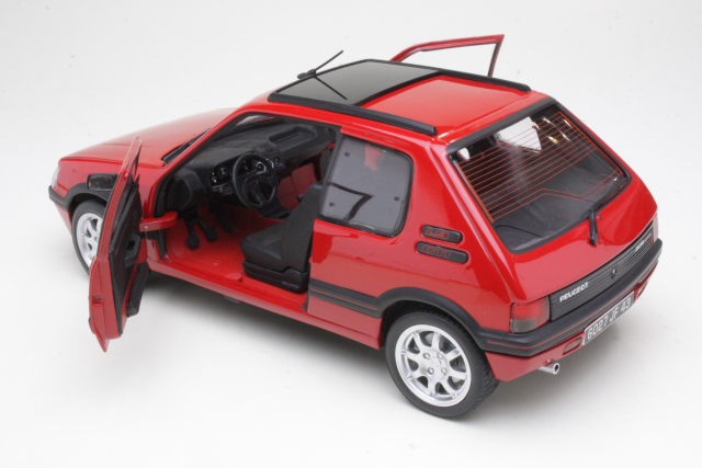 Peugeot 205 GTi 1.9 1991, punainen