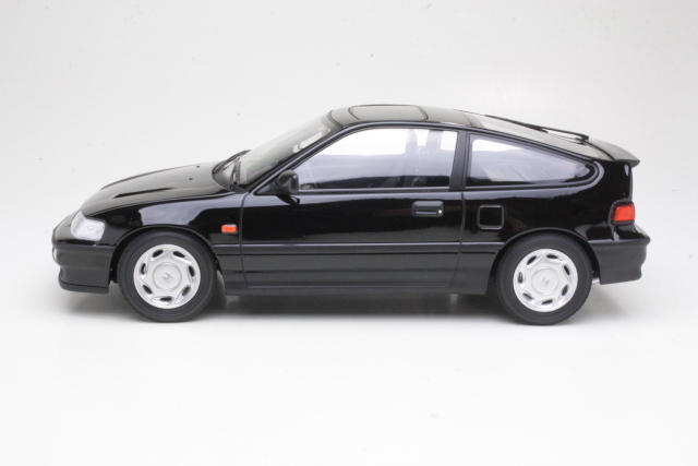 Honda CRX 1990, musta - Sulje napsauttamalla kuva