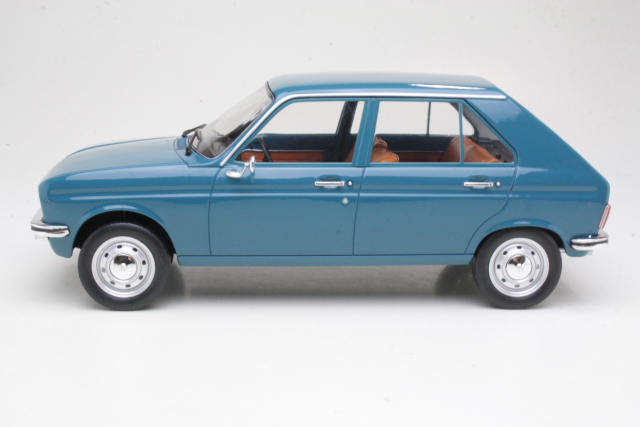Peugeot 104 GL 1977, sininen