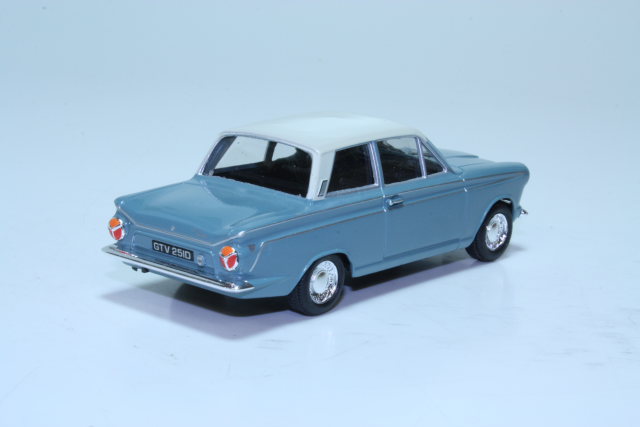 Ford Cortina Mk1 GT 1964, blue