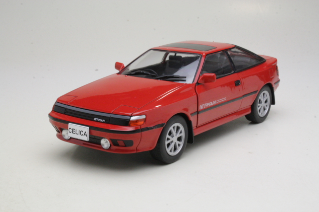 Toyota Celica GT Four 1986, punainen - Sulje napsauttamalla kuva