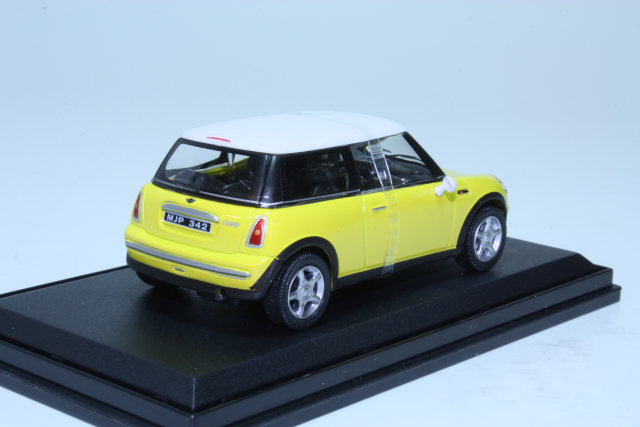 Mini Cooper 2008, keltainen/valkoinen - Sulje napsauttamalla kuva