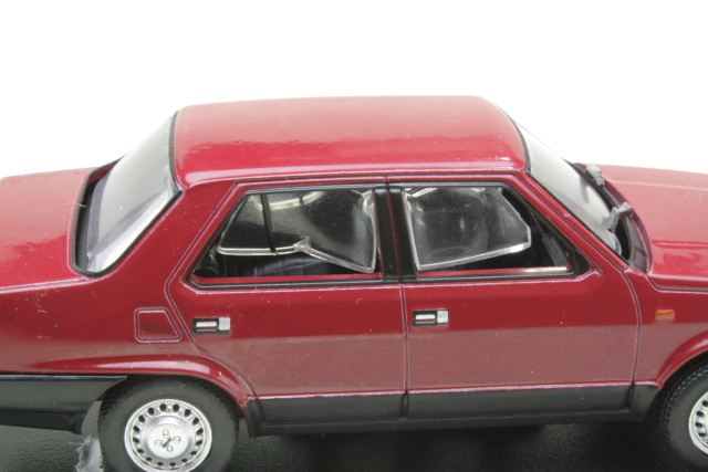 Fiat Regata 1985, dark red (B-QUALITY)