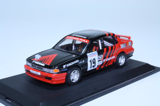 Mitsubishi Galant VR4, RAC 1992, L.Lampi, no.19 - Sulje napsauttamalla kuva