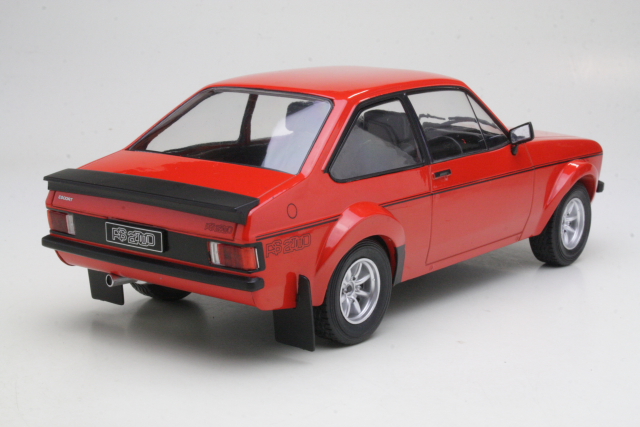 Ford Escort Mk2 RS1800 1977, punainen - Sulje napsauttamalla kuva