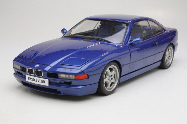 BMW 850 CSI (e31) 1990, sininen