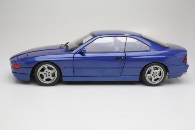 BMW 850 CSI (e31) 1990, blue