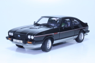 Ford Capri Mk3 2.8 Injection 1983, musta/hopea - Sulje napsauttamalla kuva