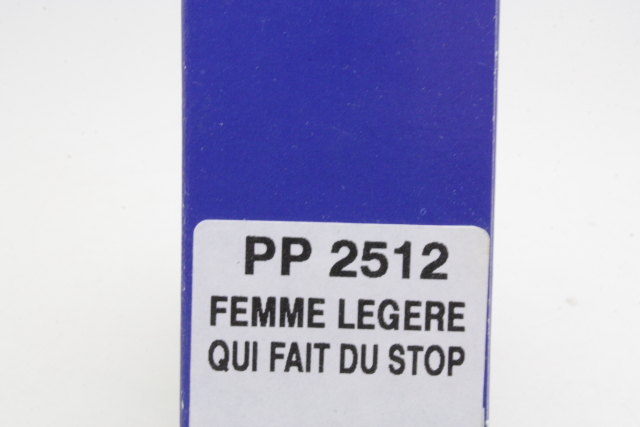 Figur - Femme Legere Qui Fait du Stop