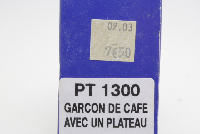 Figuri - Garcon de Cafe Avec un Plateau