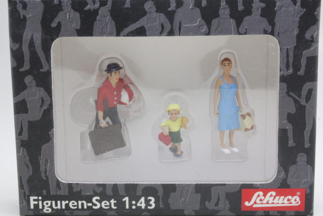 Figure set - Family On Holidayy