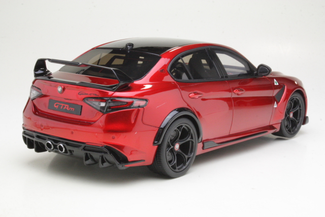 Alfa Romeo Giulia GTAm 2020, red