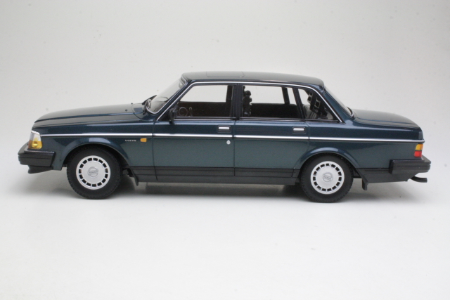 Volvo 240GL 1986, blue - Click Image to Close