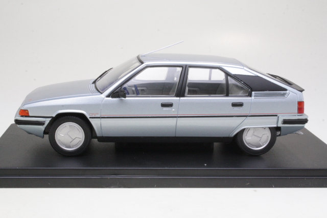 Citroen BX19 GT 1985, vaaleansininen