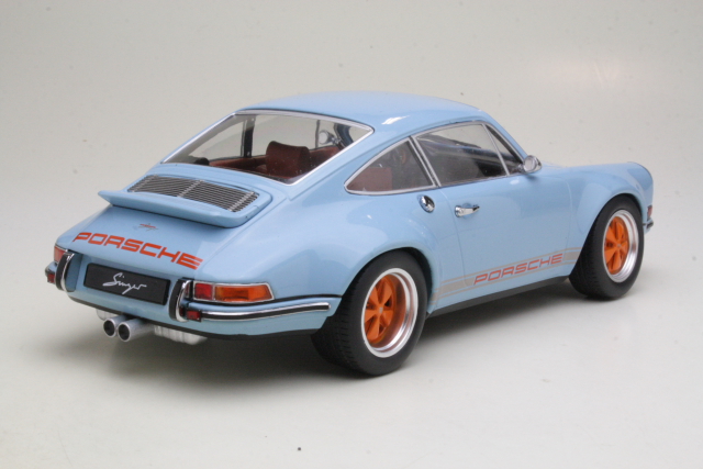 Singer 911 Coupe 2014, light blue