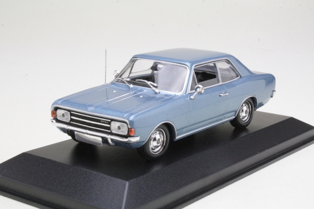 Opel Rekord C 1966, sininen