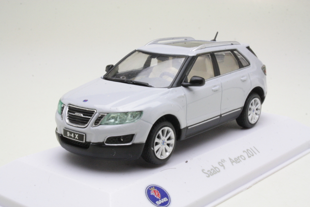 Saab 9-4 X Aero 2011, harmaa
