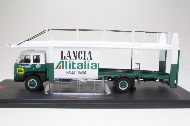 Fiat 673 1976 "Lancia Alitalia Racing Team" - Sulje napsauttamalla kuva