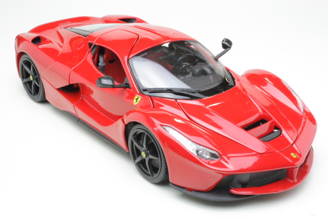 Ferrari LaFerrari 2013, punainen/mustat vanteet - Sulje napsauttamalla kuva