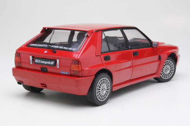 Lancia Delta HF Integrale 16V 1991, red