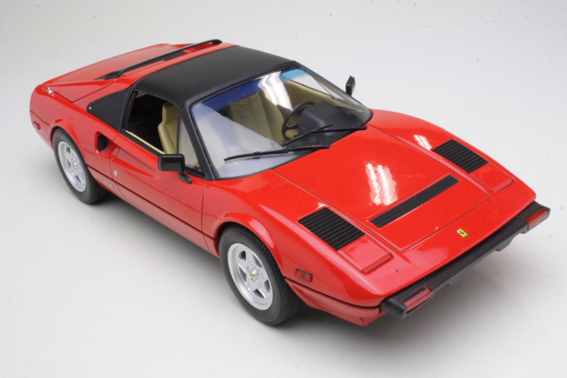 Ferrari 308 GTS 1982, punainen