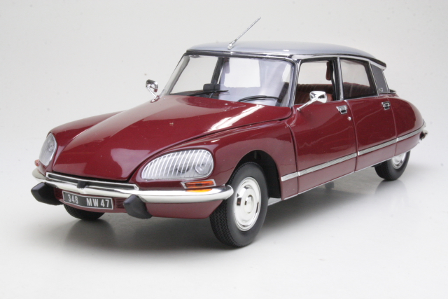 Citroen DS23 Pallas 1972, punainen/harmaa - Sulje napsauttamalla kuva