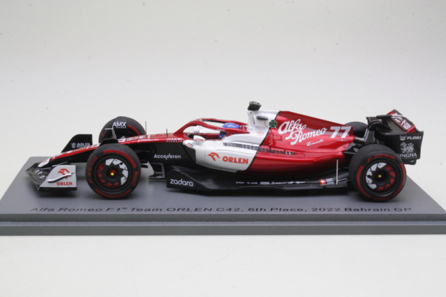 Alfa Romeo C42, Bahrain GP 2022, V.Bottas, no.77