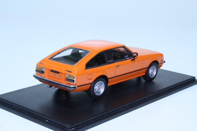 Toyota Celica Mk2 (TA40), orange
