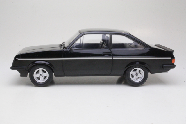 Ford Escort Mk2 RS2000 1977, musta