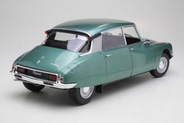 Citroen D Special 1976, green