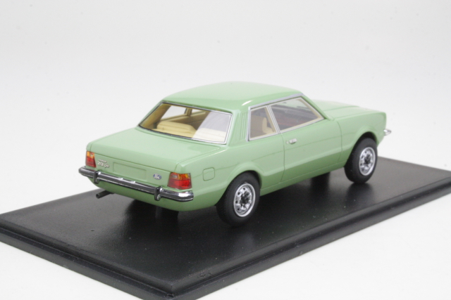 Ford Taunus TC2 1976, vaaleanvihreä