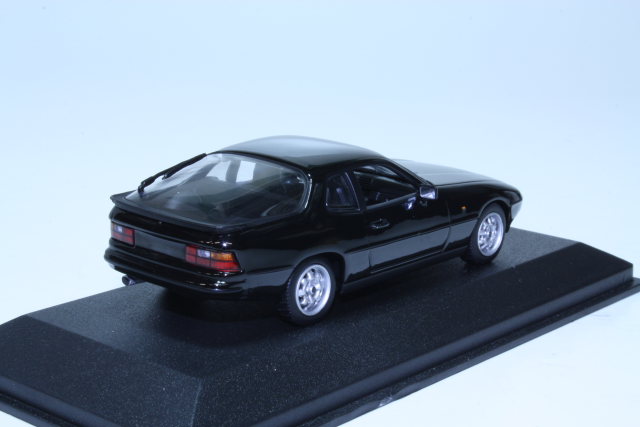 Porsche 924 1984, black