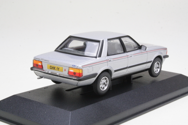 Ford Cortina Mk5 1.6 Crusader, grey