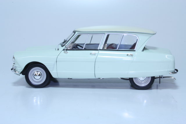 Citroen Ami 6 1963, vaaleanvihreä