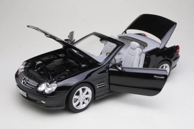 Mercedes SL500 (R230) Cabriolet 2003, black