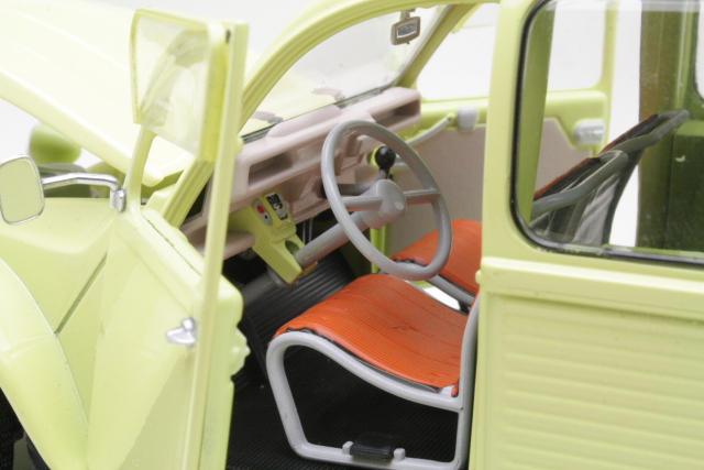 Citroen 2CV Fourgonnette AK350 1966, keltainen