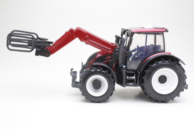 Valtra N174 2017, red