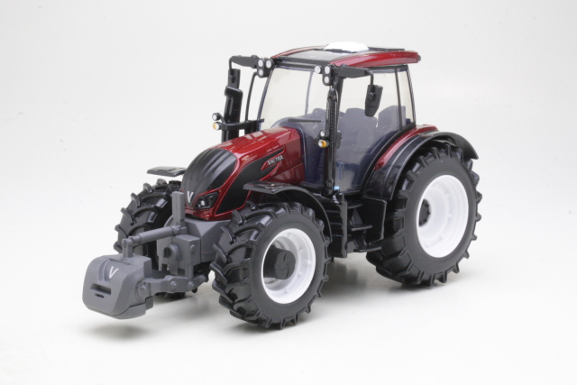 Valtra N174 2017, red/black