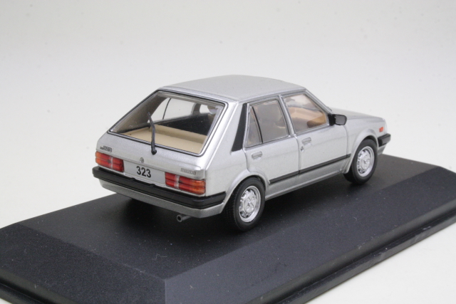 Mazda 323 1984, hopea - Sulje napsauttamalla kuva