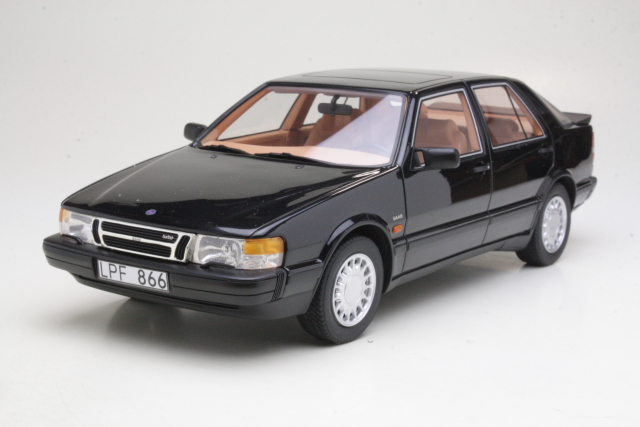 Saab 9000 Turbo 1984, musta - Sulje napsauttamalla kuva