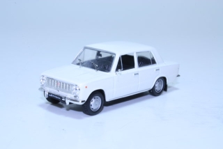 Lada 1200 1970, valkoinen