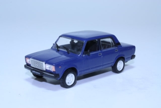 Lada 2107 1981, tummansininen